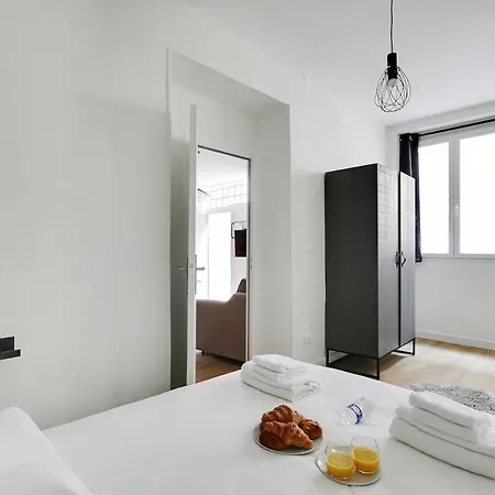 A0# Republic # Marais # 1Bedroom # Paris03 # Ac-2